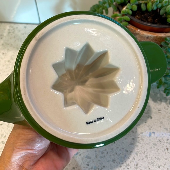 ***SOLD***Green Ceramic Juicer with Yellow Flowers - Picture 6 of 9